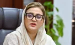 عظمیٰ بخاری ہتکِ عزت کا مقدمہ جیت گئیں،معین ریاض قریشی کو 8 کروڑ 40 لاکھ روپے ہرجانہ ادا کرنے کا حکم