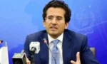عوامی تکلیف کا احساس ہے،پیٹرول کی قیمت شفاف انداز میں بتاتے ہیں:وزیر پیٹرولیم