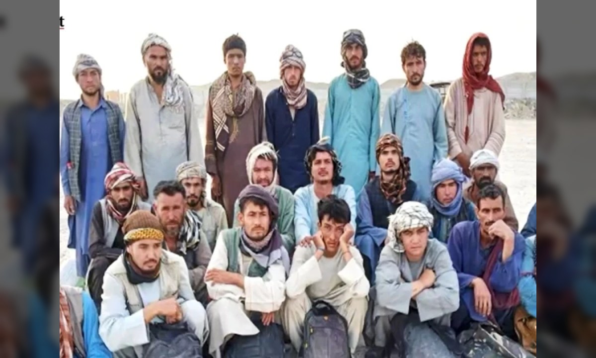 جنوبی بلوچستان میں غیر قانونی افغان باشندوں کے خلاف سیکیورٹی فورسز کی کارروائی کا منظر