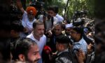 بھارتی دارالحکومت نئی دہلی میں اپوزیشن کے احتجاج کے پیش نظر سخت سیکیورٹی اور پولیس اہلکاروں کی تعیناتی کا منظر