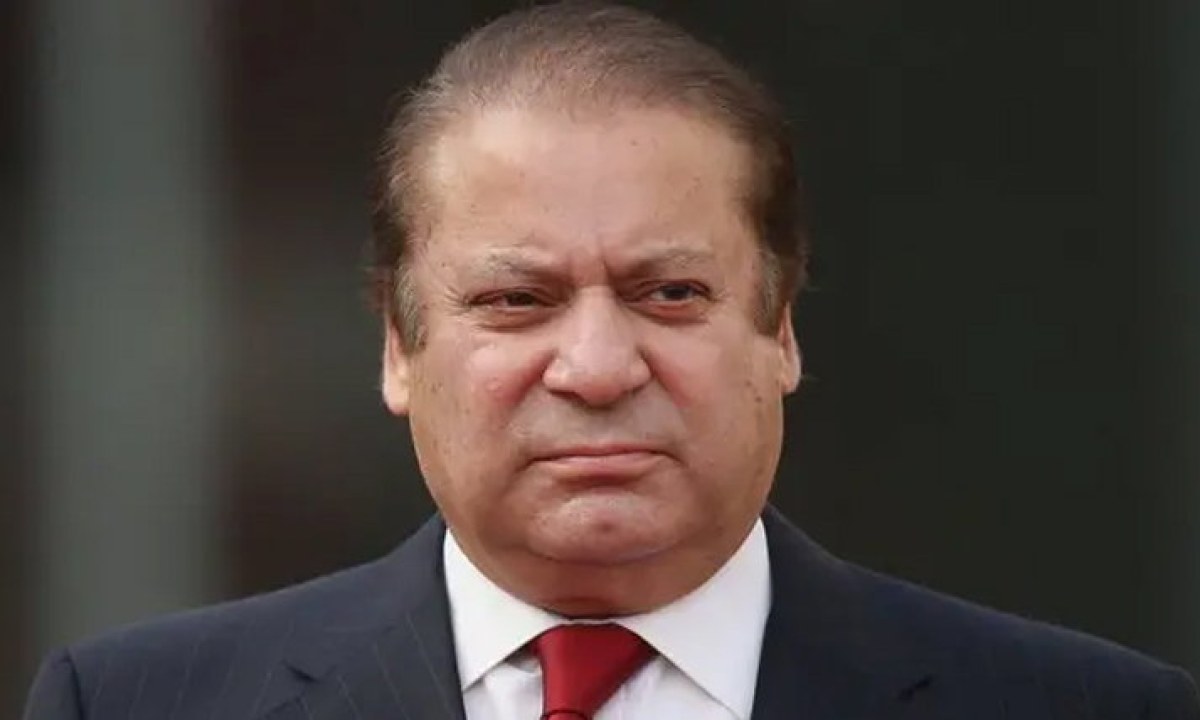 مسلم لیگ (ن) کے صدر نواز شریف لندن میں میڈیا سے گفتگو کر رہے ہیں۔