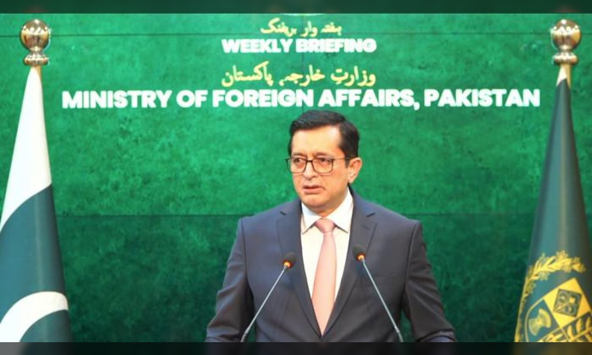 پاکستان کا ایران پر امریکی پابندیوں کی پاسداری کا اعادہ، صومالیہ واقعے پر افسوس