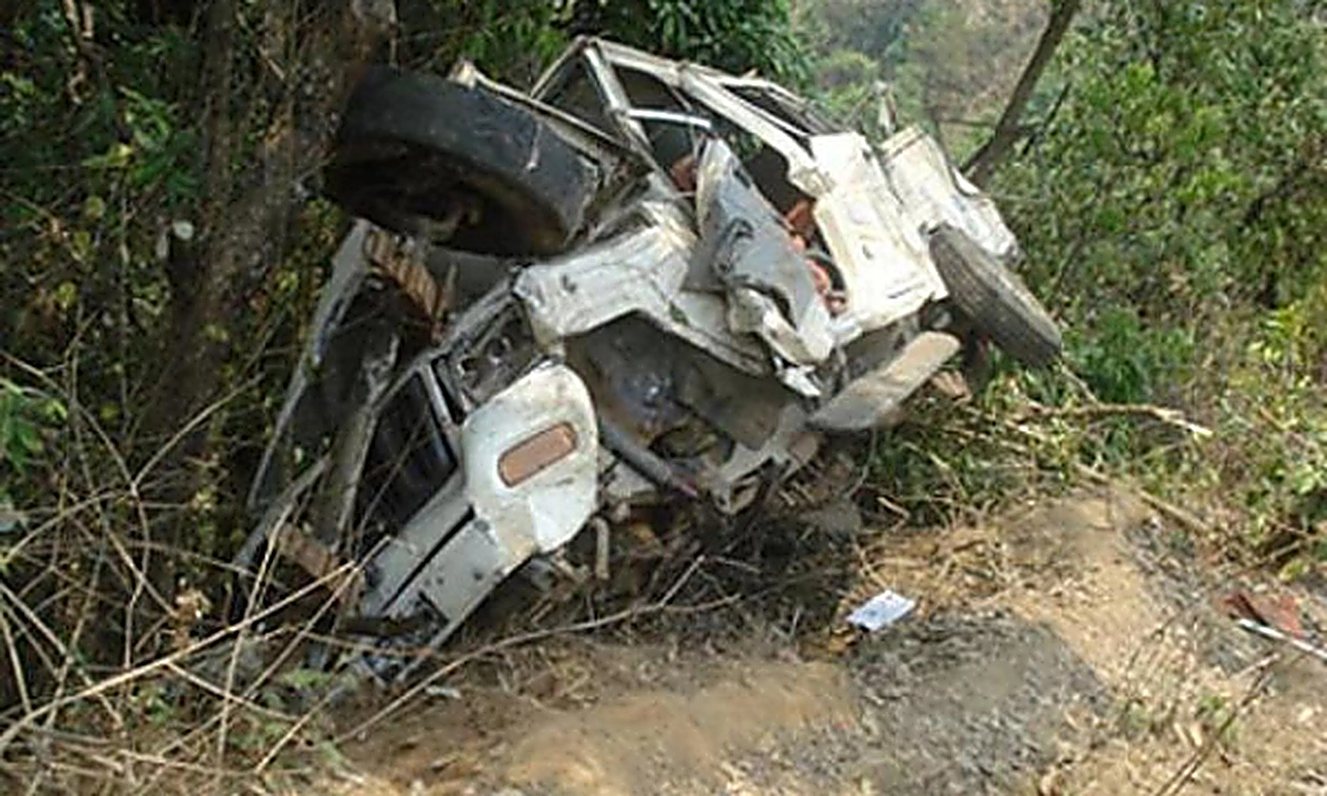 مظفر آباد میں جیپ کھائی میں گرنے سے 6 افراد جاں بحق، سانگھڑ میں 4 ہلاک